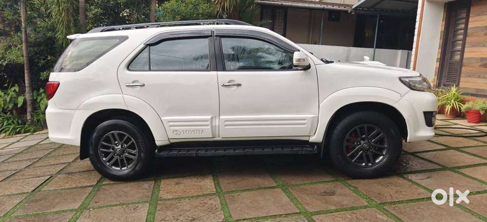 Toyota Fortuner, 2014