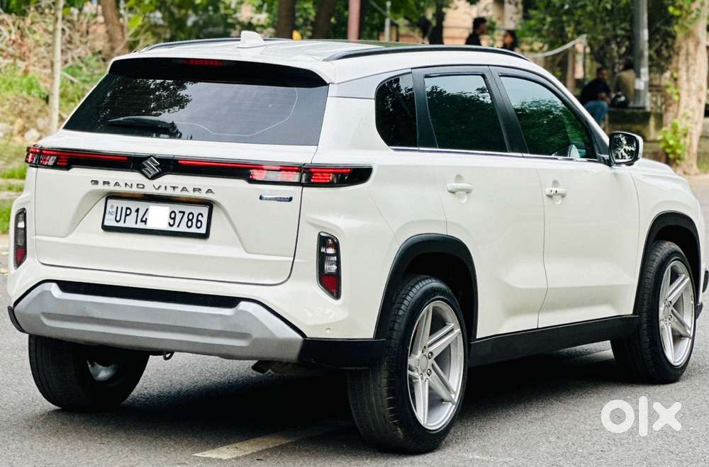 Maruti Suzuki Grand Vitara Smart Hybrid Alpha, 2024, Petrol