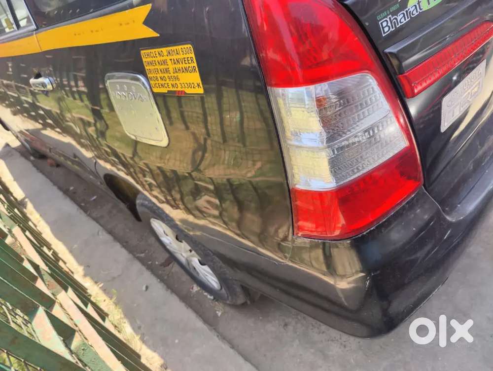 Toyota Innova 2.5 G4 2015