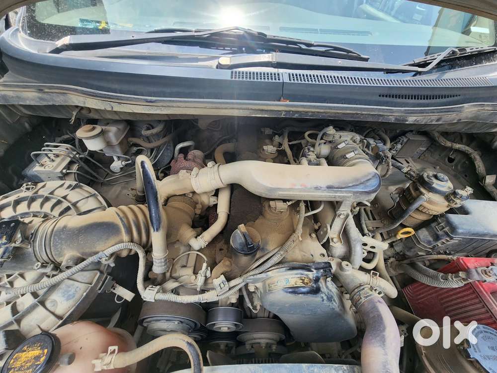 Toyota Innova 2.5 G (diesel) 8 Seater, 2015, Diesel