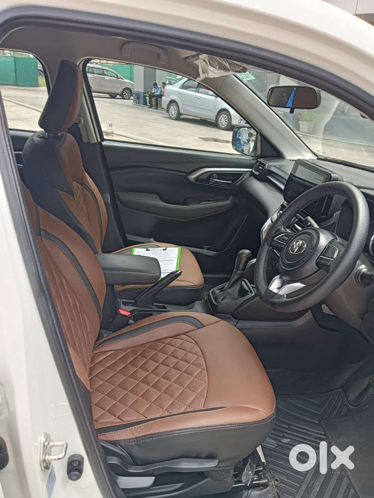 Toyota Urban Cruiser Hyryder Petrol Well Maintained