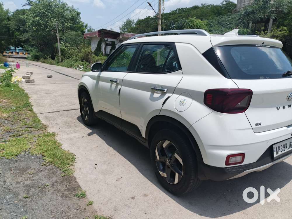 Hyundai Venue 1.0l Turbo Gdi Sx(o) Mt, 2021, Petrol