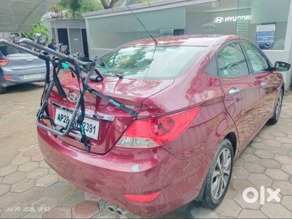 2014 Hyundai Verna Petrol Sx (o) Vtvt Excellent Condition