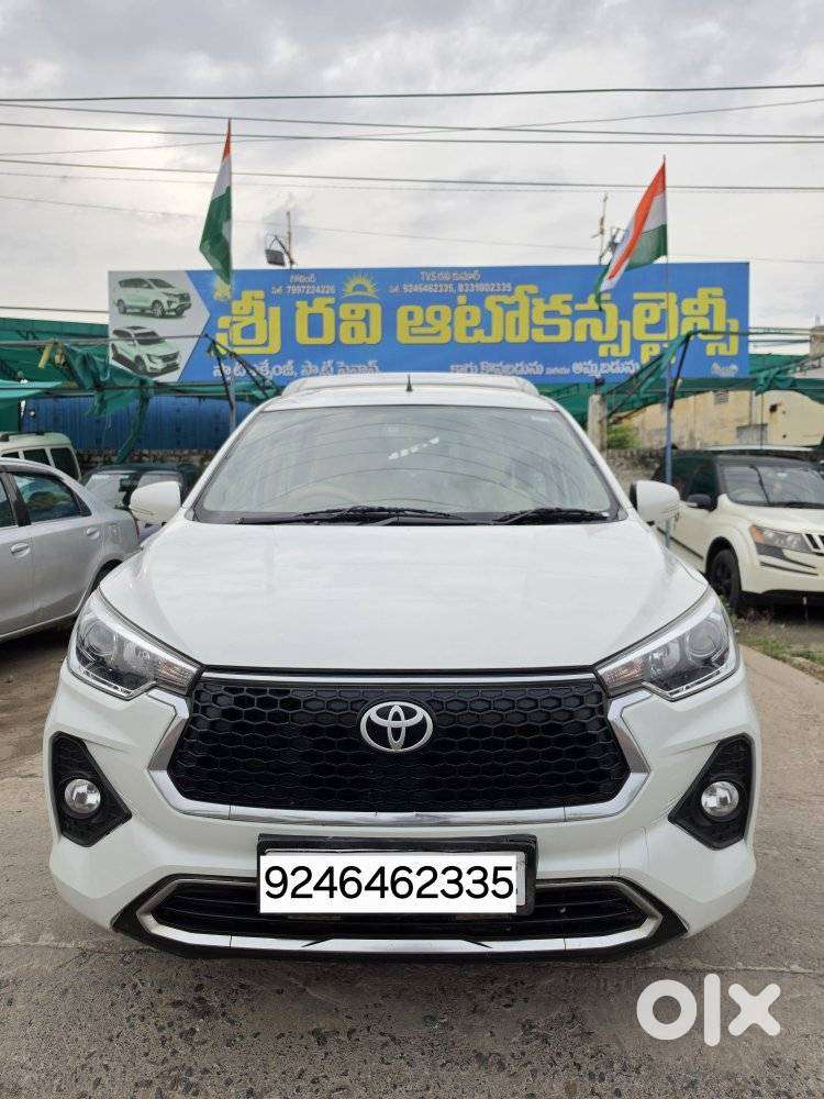 Toyota Rumion V Mt, 2023, Petrol