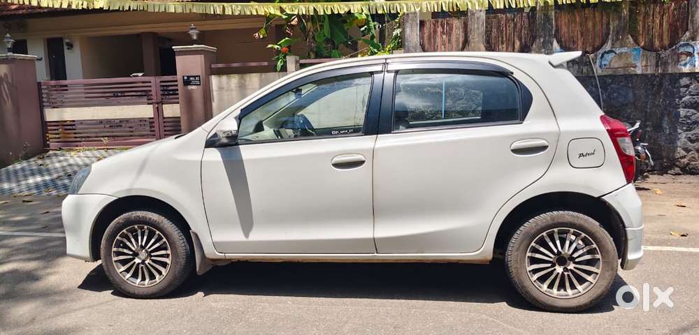 Toyota Etios Liva V Sp*, 2014, Petrol