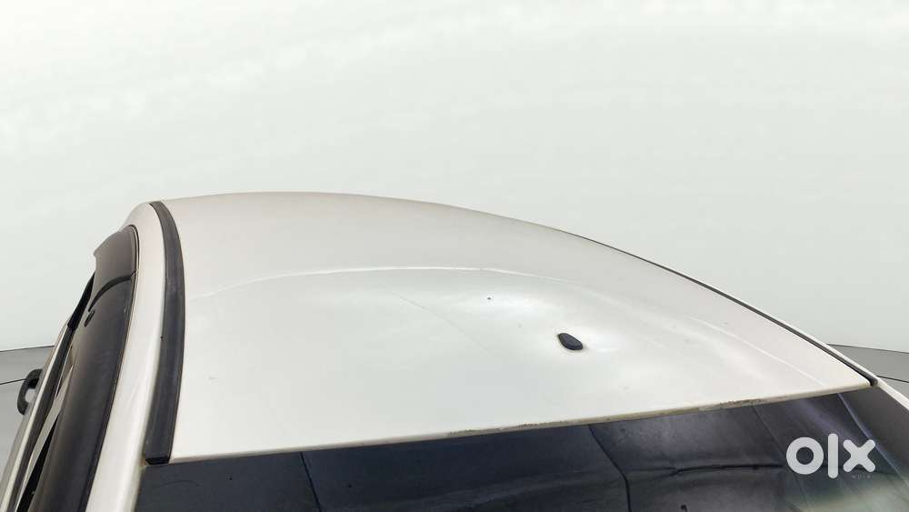 Tata Tiago Xe, 2017, Petrol