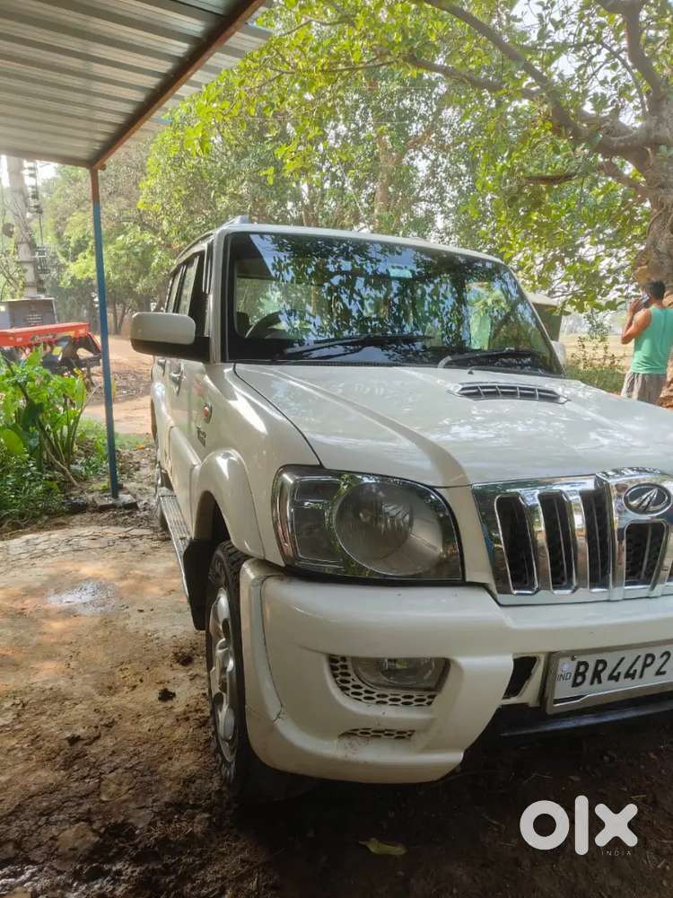Mahindra Scorpio