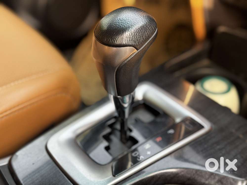 Toyota Fortuner [2021-ongoing] 2.8 2wd Diesel At, 2022, Diesel