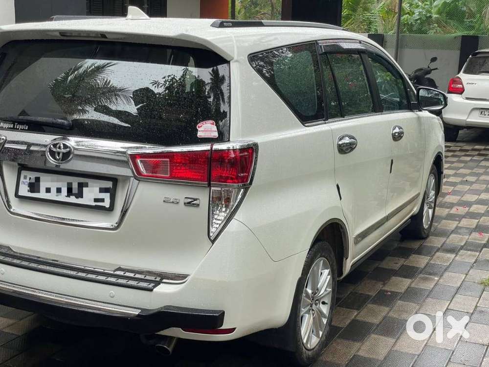 Toyota Innova Crysta 2.8 Zx At 7 Seater, 2018, Diesel