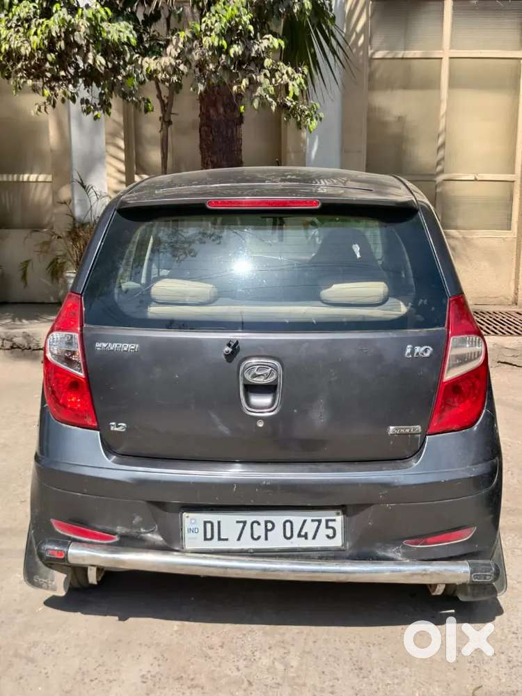 Hyundai I10 Sportz 2012 Automatic Year