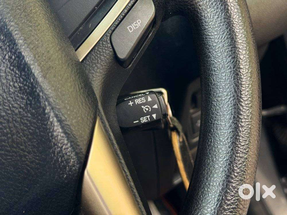 Toyota Innova Crysta [2016-2020] 2.4 Gx At 7 Str, 2022, Diesel