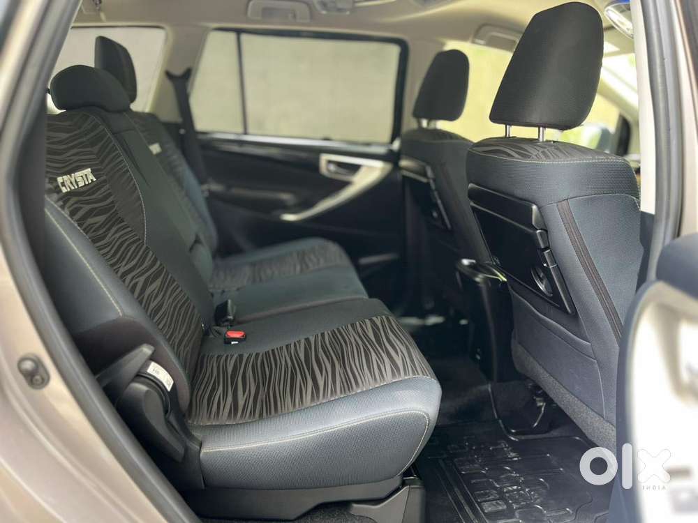 Toyota Innova Crysta [2020-ongoing] 2.4 Vx 7 Str, 2024, Diesel
