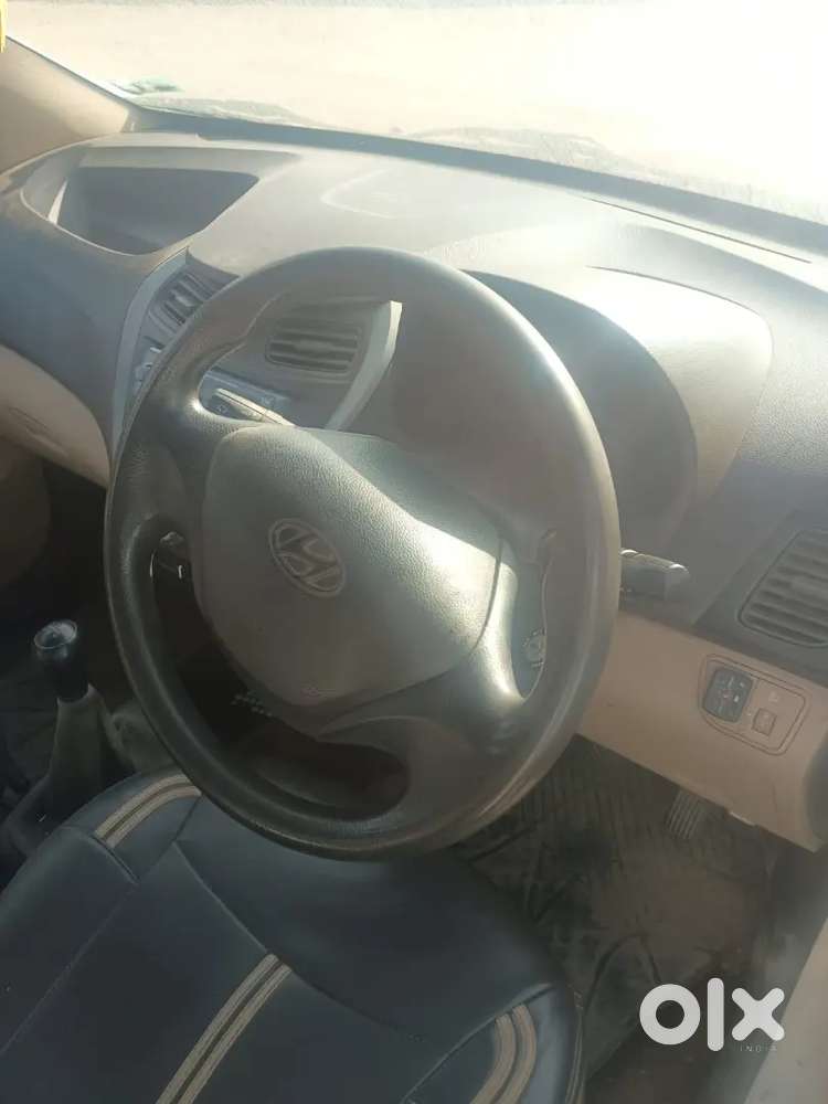 Hyundai Eon Era+ Model 2014 Car