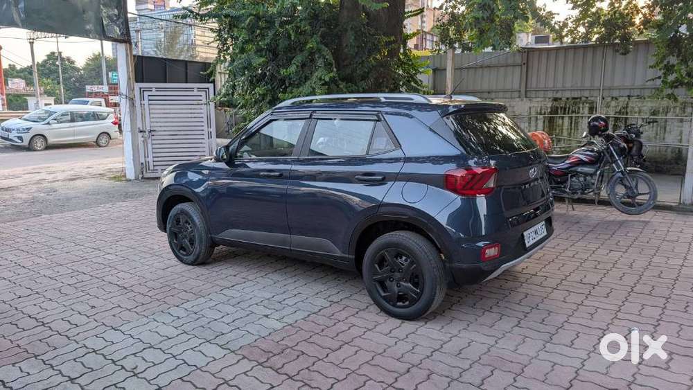 Hyundai Venue S Plus Mt 1.2 Kappa, 2021, Petrol