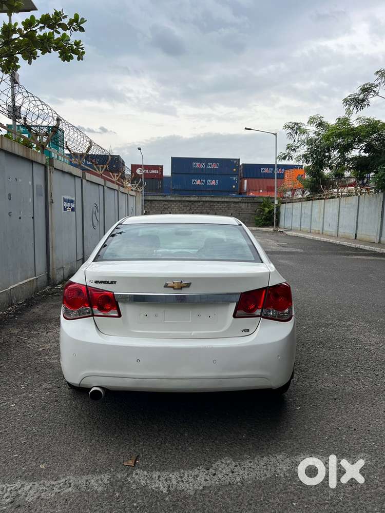 Chevrolet Cruze Diesel 2013 Year