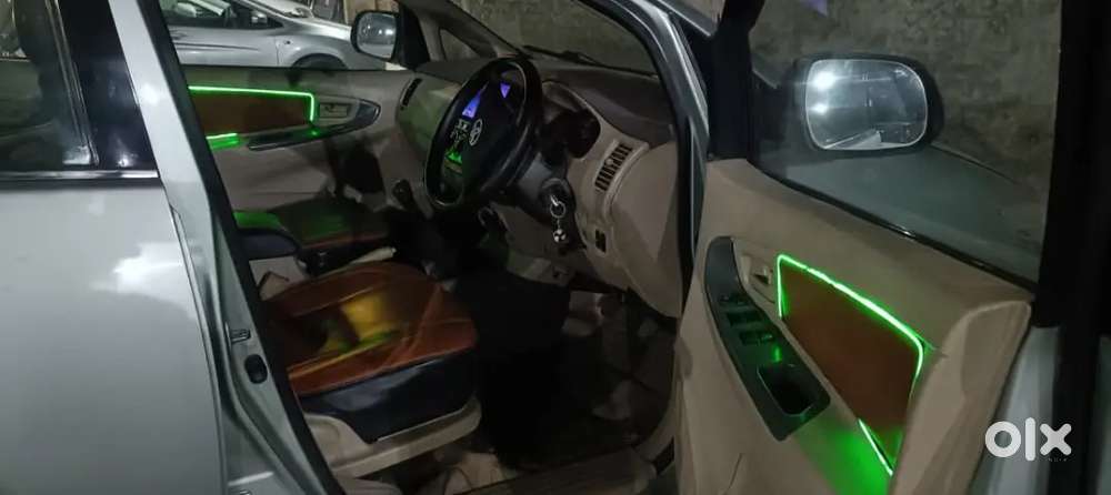 Toyota Innova 2.5 Vx 2012