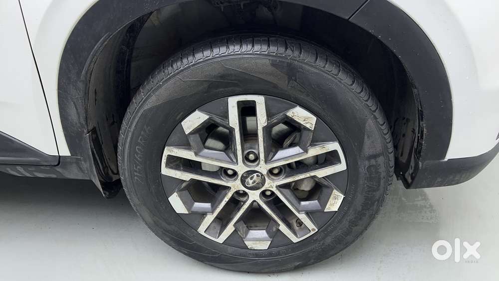 Hyundai Venue 1.0 Sx (o) Turbo Dct, 2023, Petrol