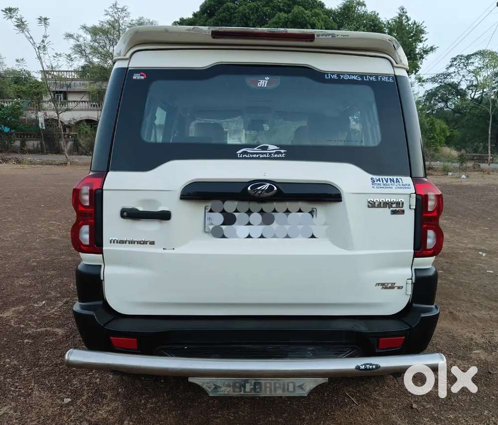S3 2019 1st Owner 9 Seater