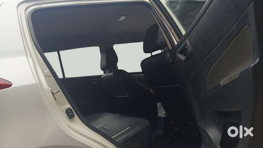 Maruti Suzuki Swift 1.3 Zxi, 2015, Petrol