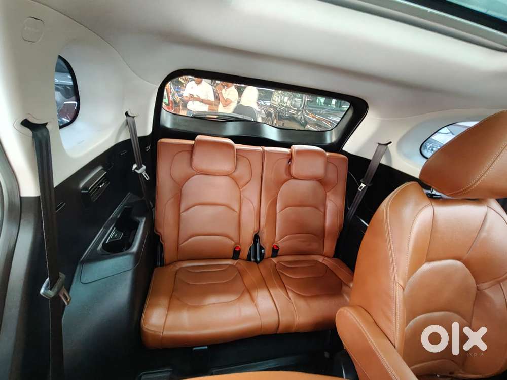 Mg Hector Plus 1.5 Sharp Turbo Cvt 6 Str, 2022, Petrol