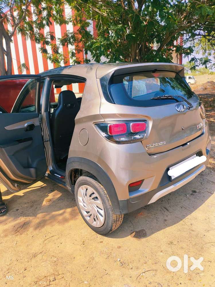 Mahindra Kuv 100 Nxt K6 Plus
