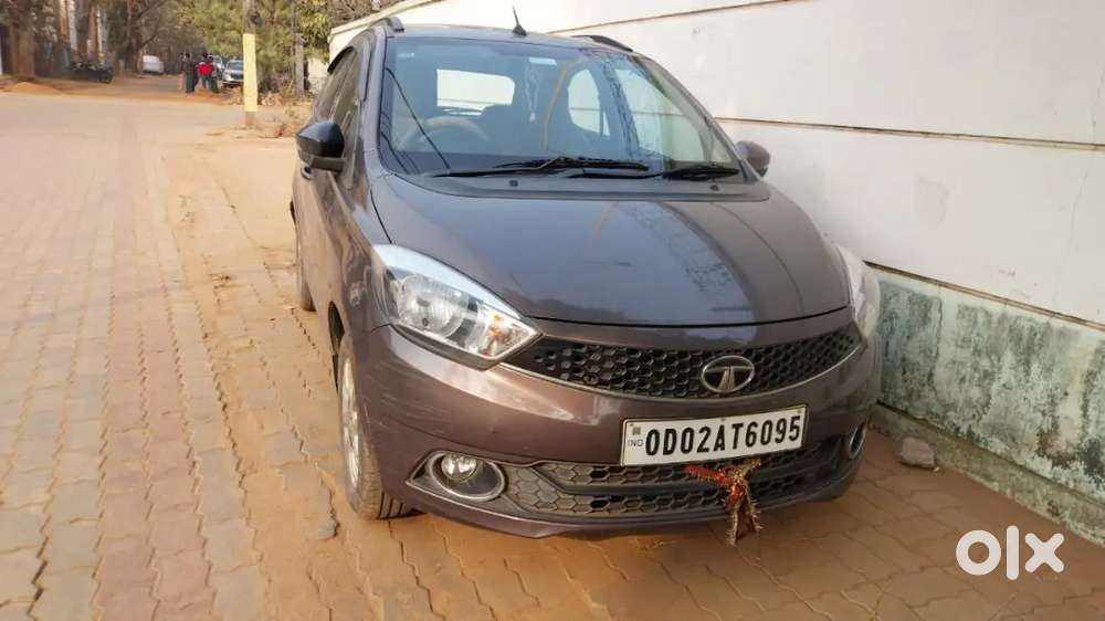 Tata Tiago Revotron Xz 2018 Petrol Automatic
