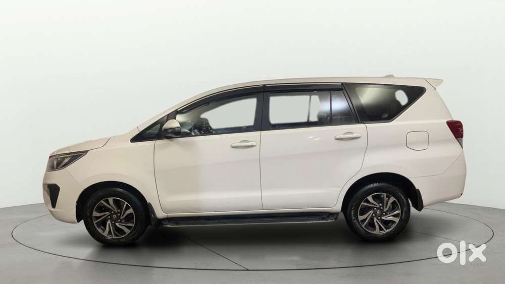Toyota Innova Crysta [2020-ongoing] 2.4 Gx At 7 Str, 2021, Diesel