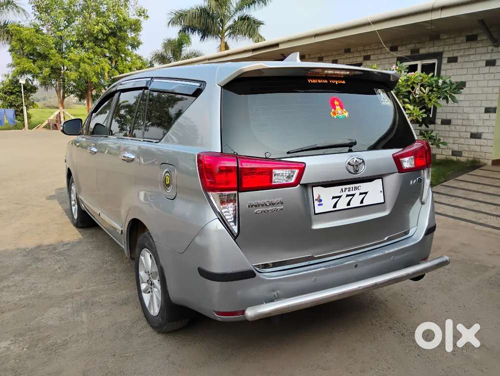 Toyota Innova 2017 Diesel 156000 Km Driven