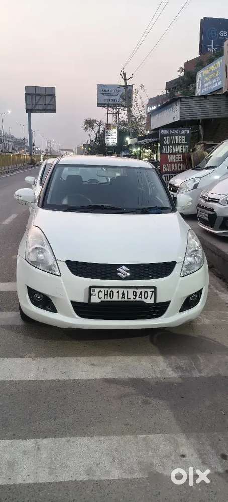 Maruti Suzuki Swift Vxi 2012 Petrol