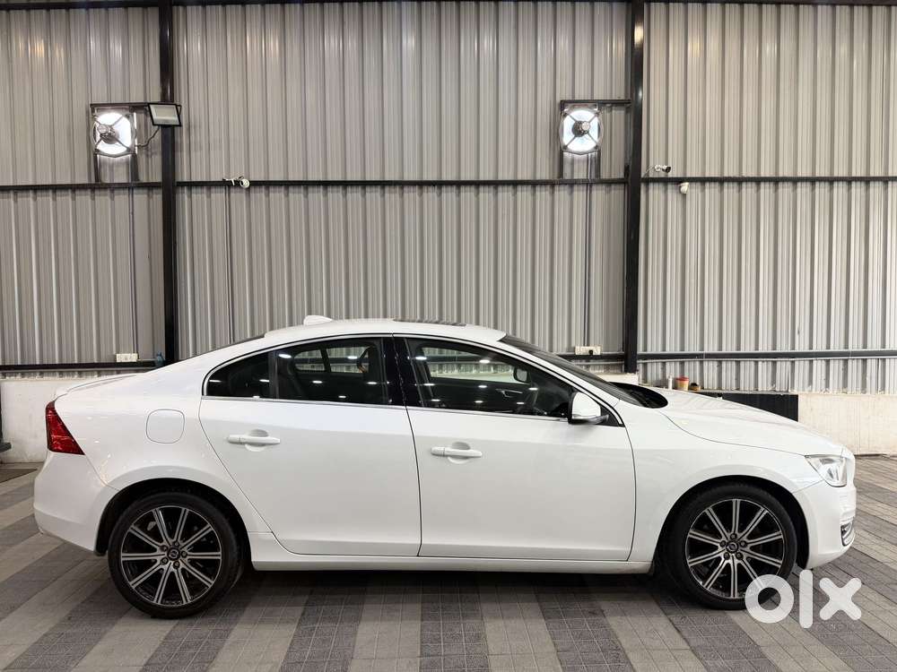 Volvo S60 D5 Inscription, 2015, Diesel