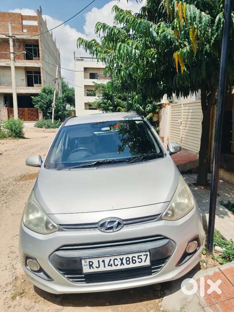 Hyundai Grand I10 Sportz 2015 Diesel Manual