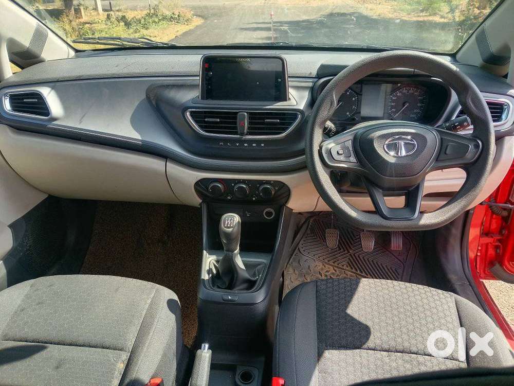 Tata Altroz 1.2 Xm Plus, 2021, Petrol