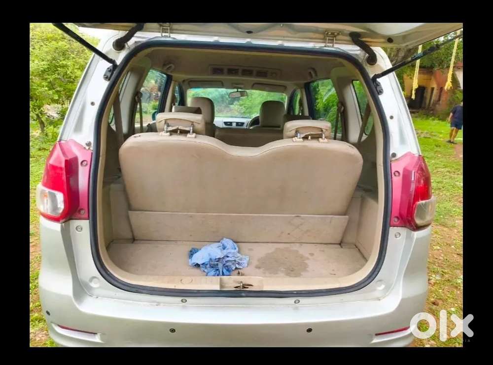Maruti Suzuki Ertiga 2013