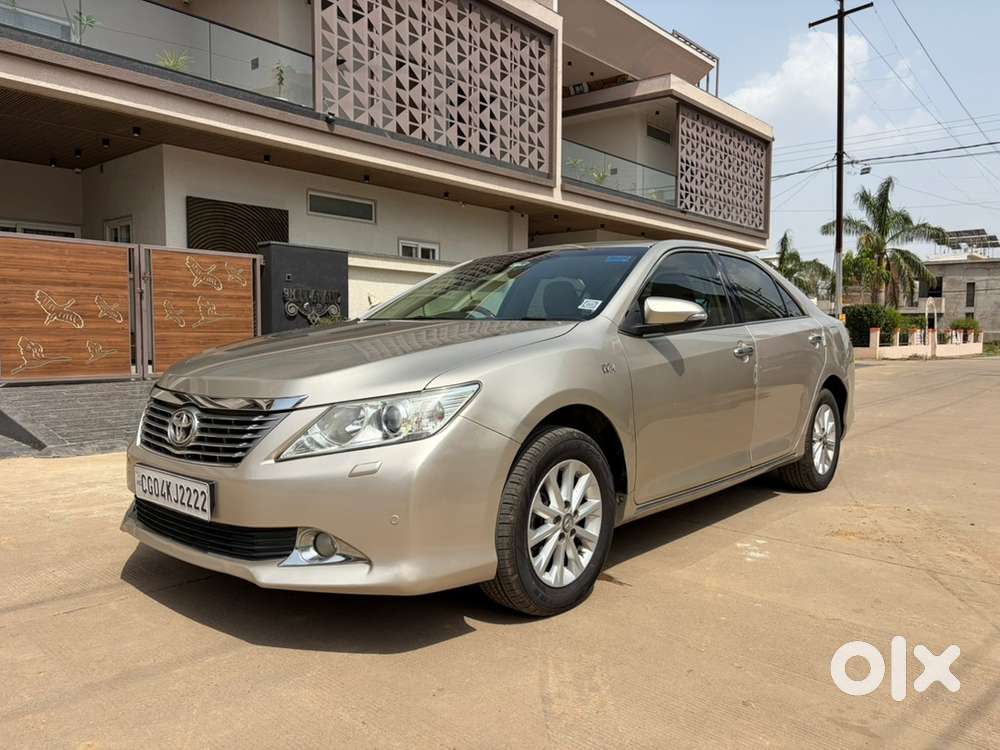 Toyota Camry Petrol 2012
