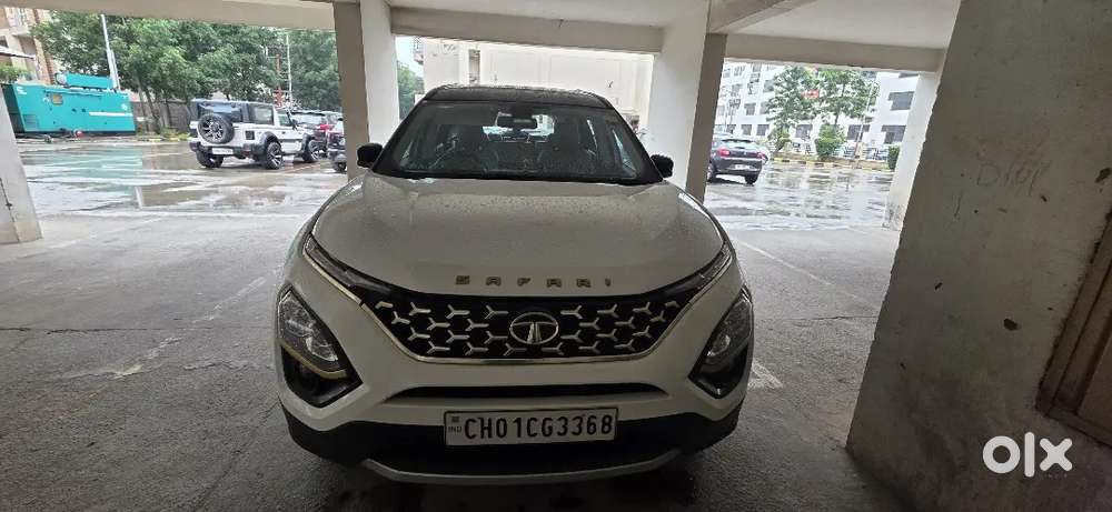 Tata Safari Gold Top Model  Xza Plus