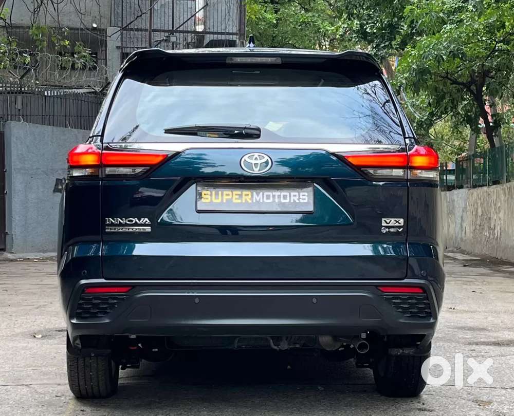 Toyota Innova Hycross 2.0 Vx Hybrid 7 Str, 2025, Petrol