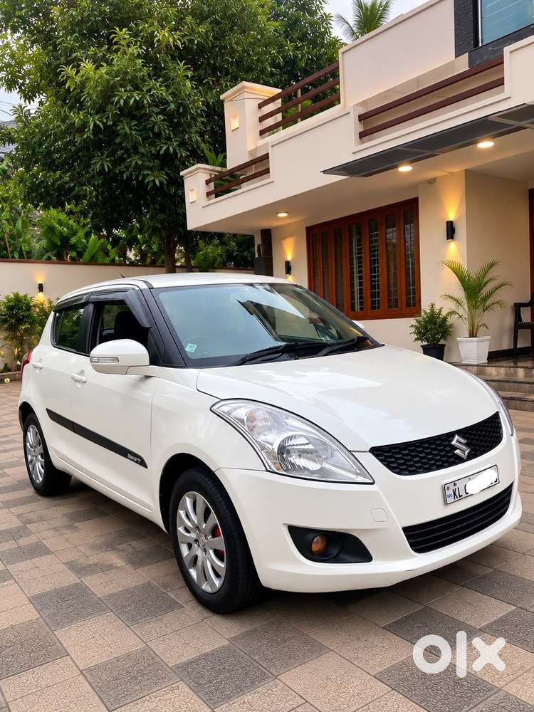 Maruti Suzuki Swift Vxi Optional, 2014, Petrol