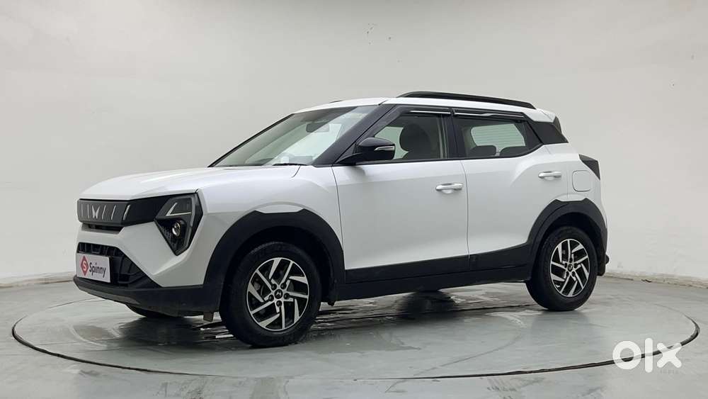 Mahindra Xuv 3xo Ax5 1.5 Diesel Autoshift Plus, 2024, Diesel