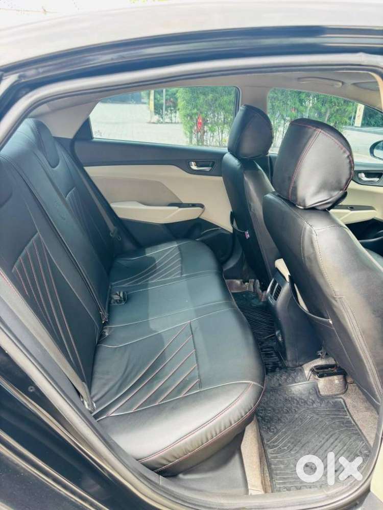 Hyundai Verna Sx 1.5 Petrol Ivt, 2022, Petrol