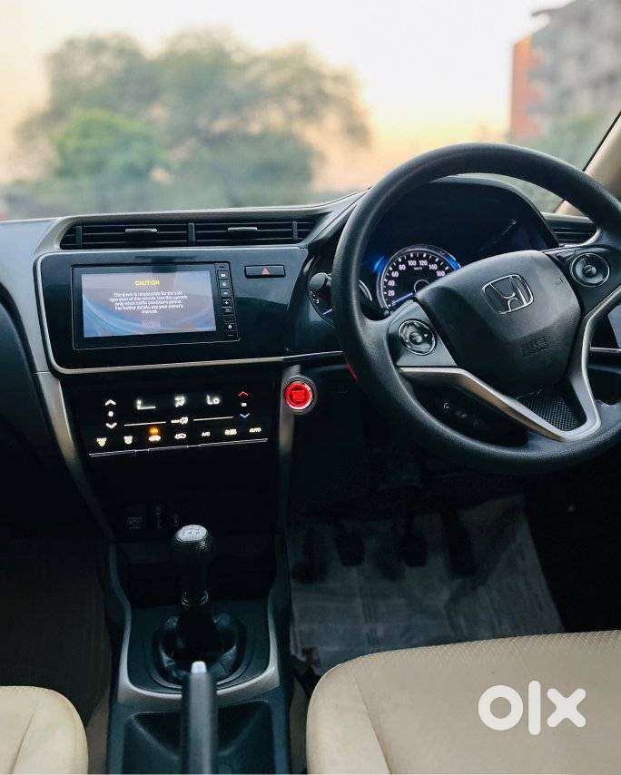 Honda City 1.5 V 4th Gen I-vtec Mt, 2022, Petrol