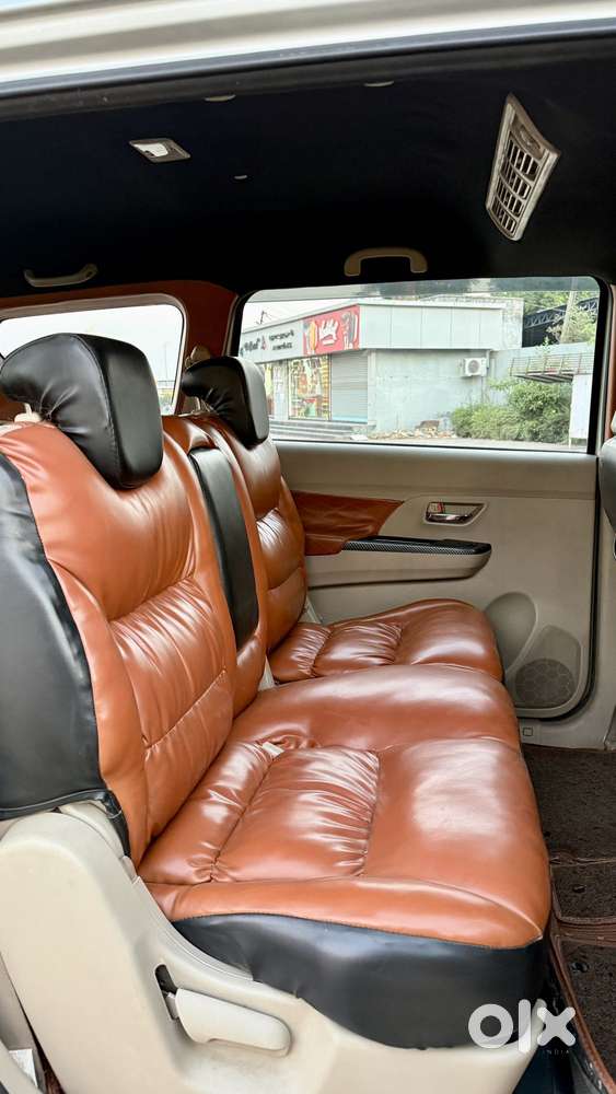 Maruti Suzuki Ertiga 2022-2023 Vxi Cng, 2021, Petrol