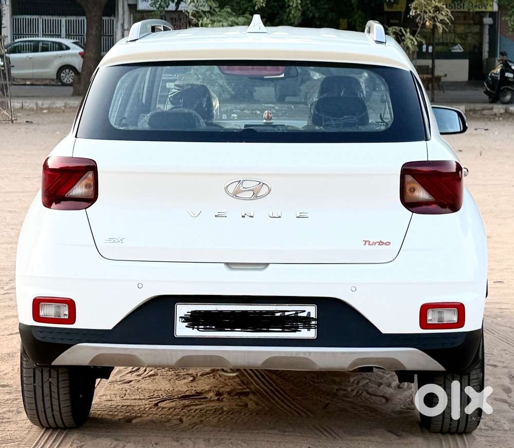 Hyundai Venue, 2022, Petrol