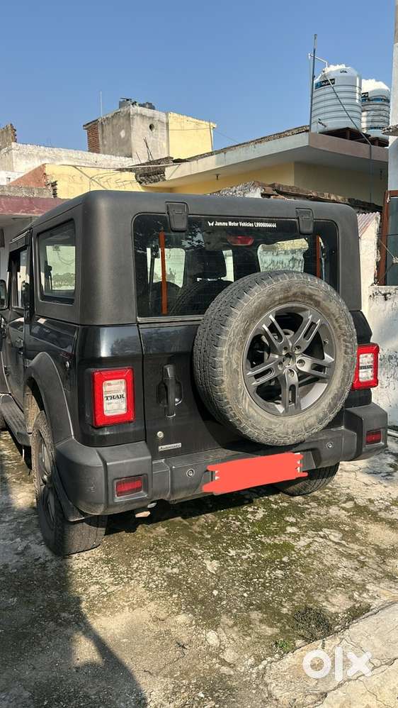 Mahindra Thar Petrol 2023