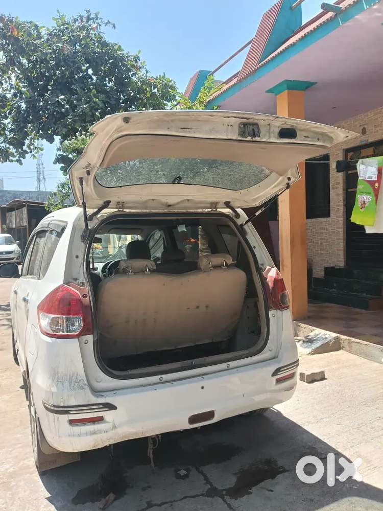 Maruti Suzuki Ertiga 2013