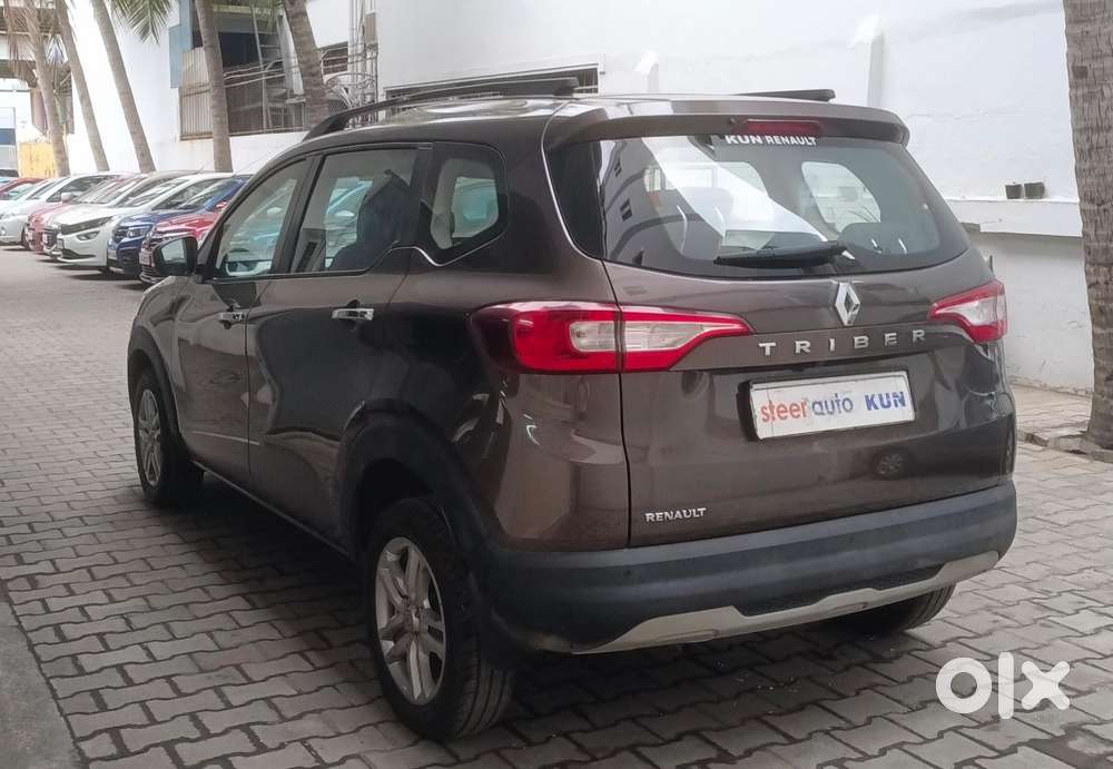 Renault Triber Rxz, 2023, Petrol