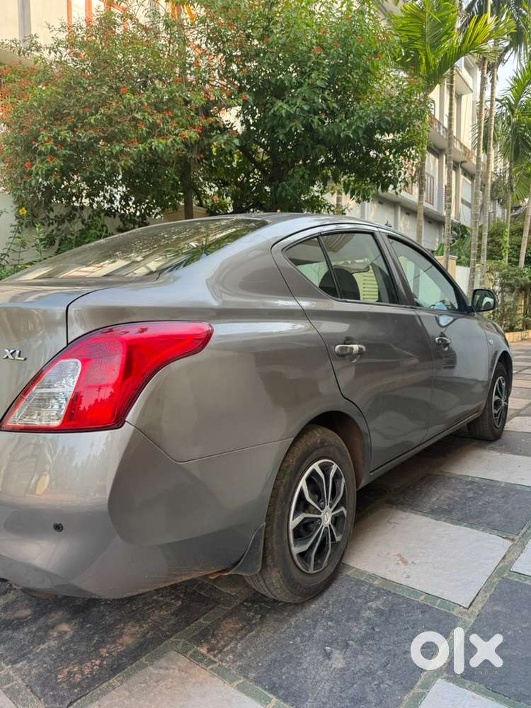 Nissan Sunny Diesel 2014