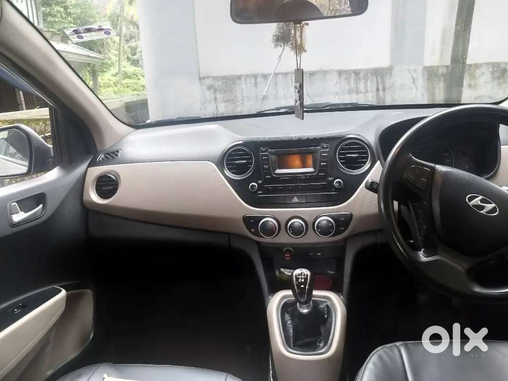 Hyundai I10 Sportz Diesel 2015 72km Driven Neat Vehicle