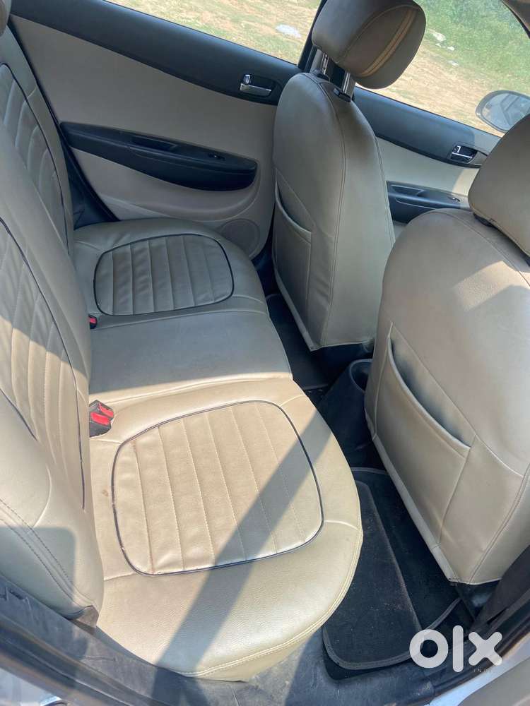 Hyundai I20 2015-2017 Sportz 1.2, 2014, Petrol