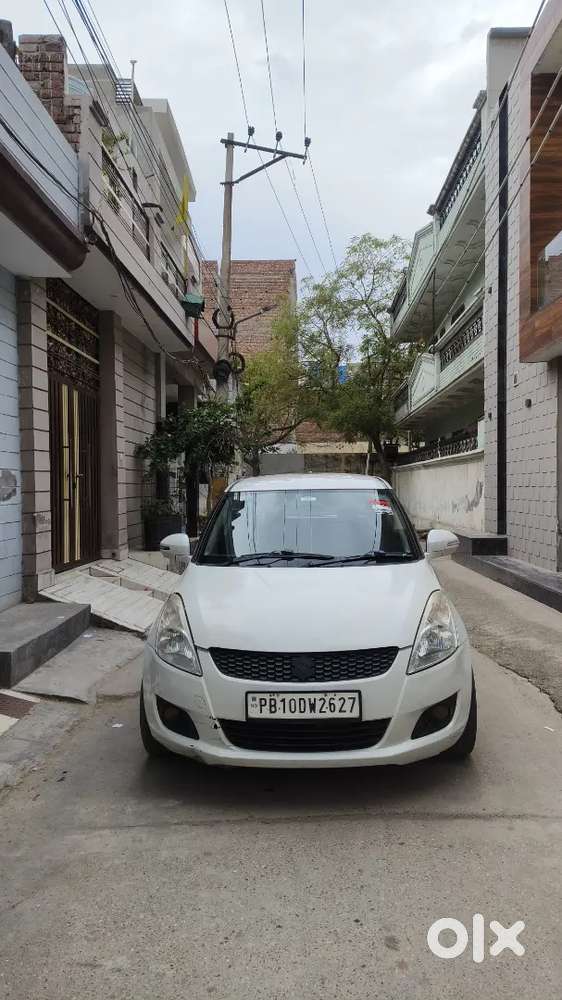 Maruti Suzuki Swift 2012