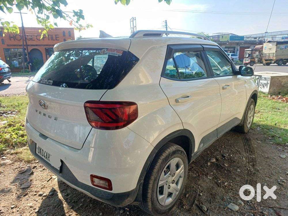 Hyundai Venue S Mt 1.2 Kappa, 2022, Petrol